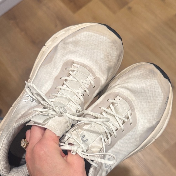 On Running White and Black Sneakers - Picture 2 of 5